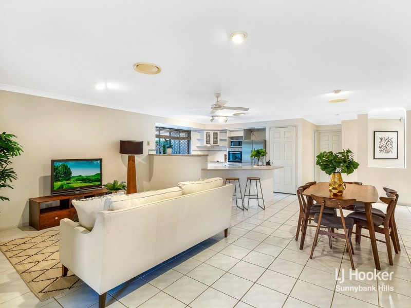 26 Hamersley Place, Parkinson QLD 4115