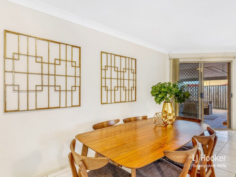 26 Hamersley Place, Parkinson QLD 4115