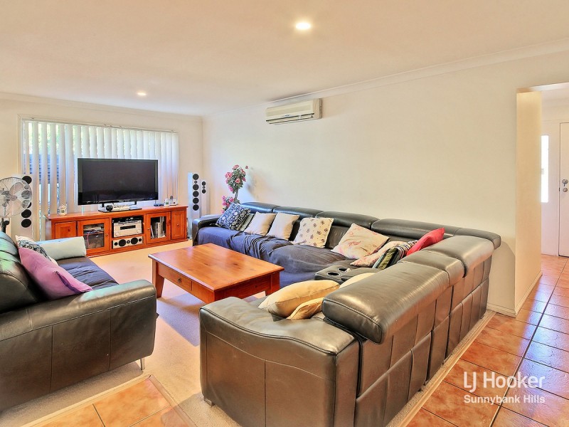 2 Bartle Frere Crescent, Algester QLD 4115