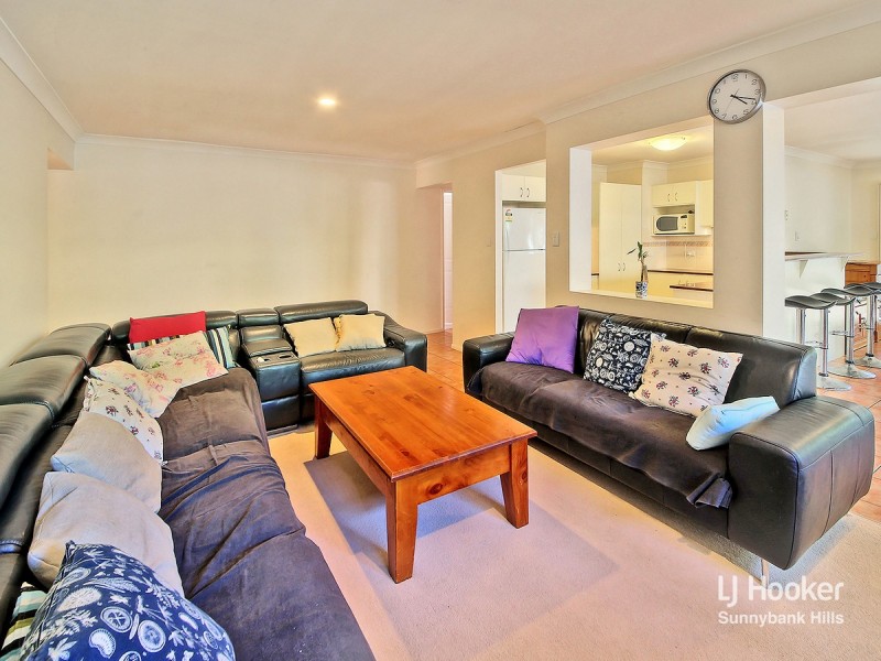 2 Bartle Frere Crescent, Algester QLD 4115