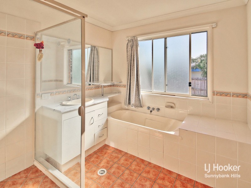 2 Bartle Frere Crescent, Algester QLD 4115