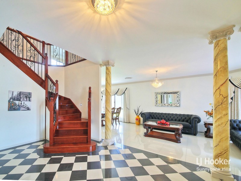 64 Alfred Circuit, Calamvale QLD 4116