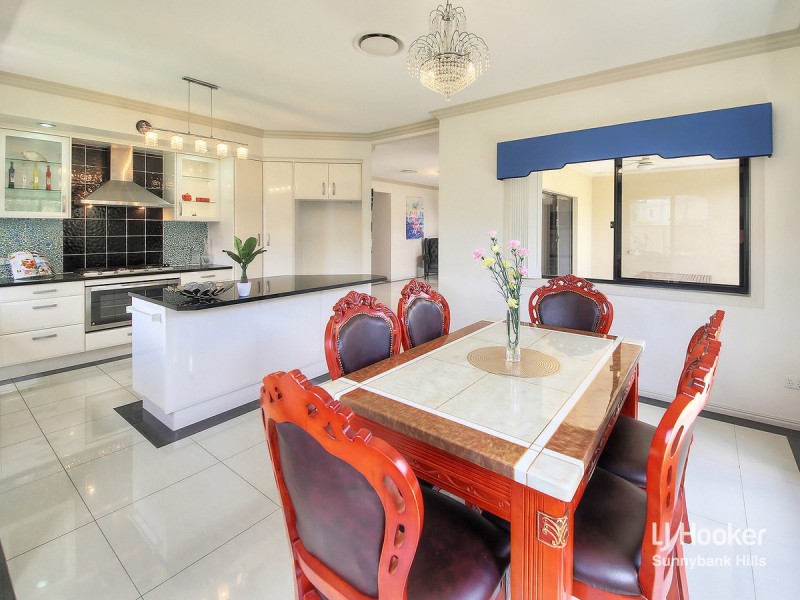 64 Alfred Circuit, Calamvale QLD 4116