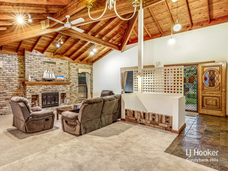 4 Gleneagles Court, Sunnybank QLD 4109