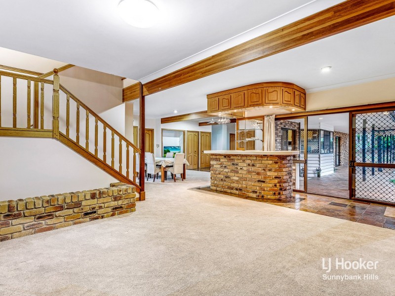 4 Gleneagles Court, Sunnybank QLD 4109