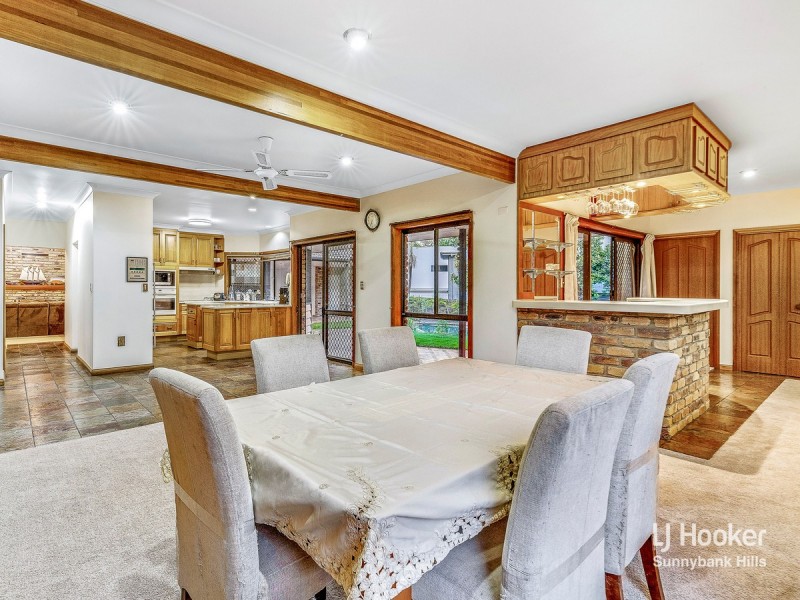 4 Gleneagles Court, Sunnybank QLD 4109