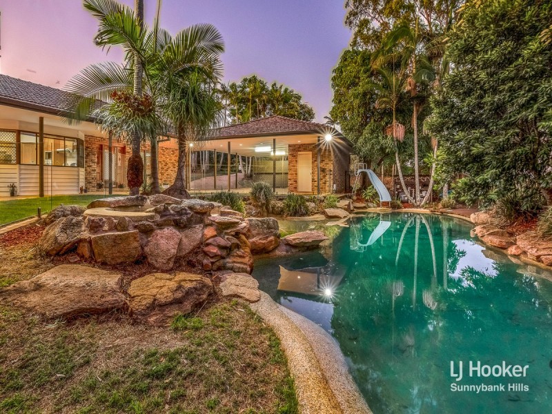 4 Gleneagles Court, Sunnybank QLD 4109