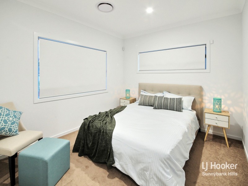 6 Sunshine Place, Eight Mile Plains QLD 4113