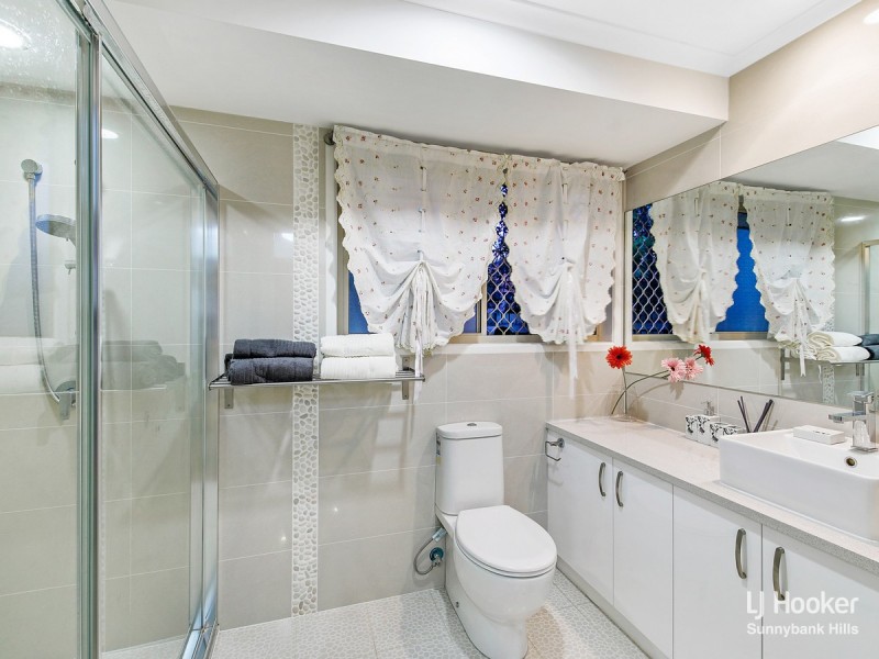 3 Corypha Crescent, Calamvale QLD 4116