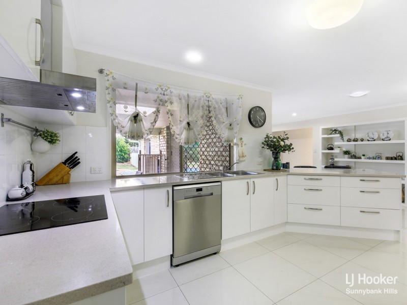 3 Corypha Crescent, Calamvale QLD 4116