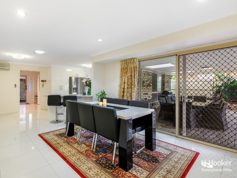 3 Corypha Crescent, Calamvale QLD 4116