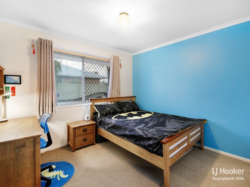 3 Corypha Crescent, Calamvale QLD 4116