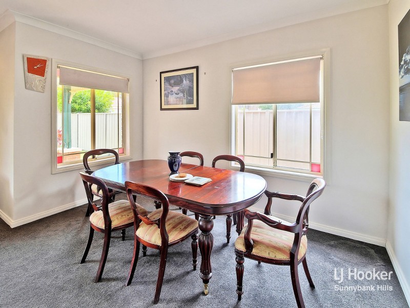 17 Cottonwood Crescent, Calamvale QLD 4116