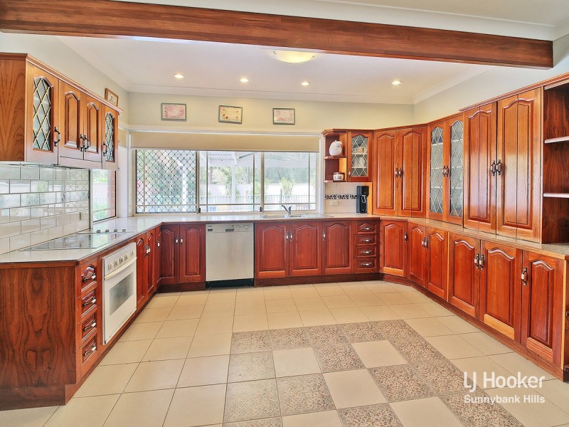 17 Cottonwood Crescent, Calamvale QLD 4116