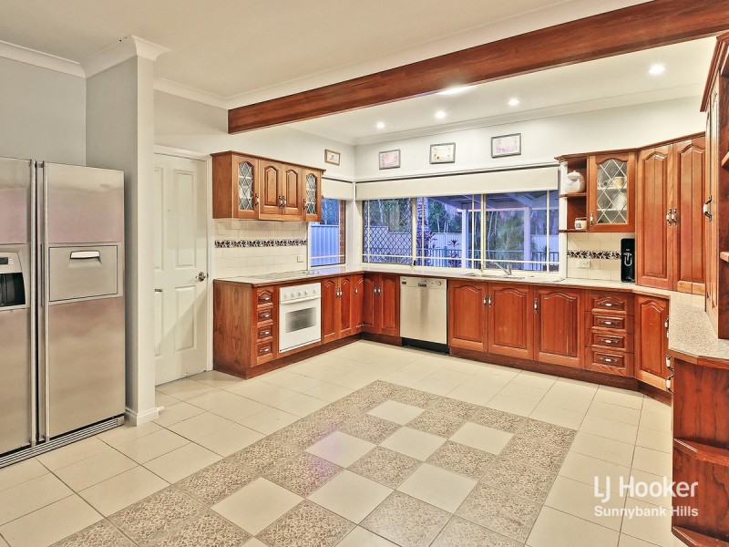 17 Cottonwood Crescent, Calamvale QLD 4116