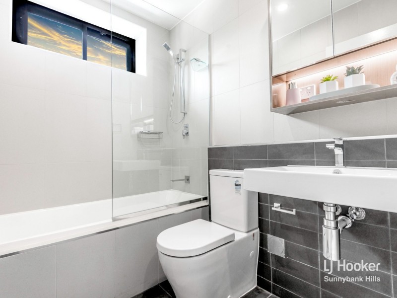 101/3-5 Grout Street, Macgregor QLD 4109