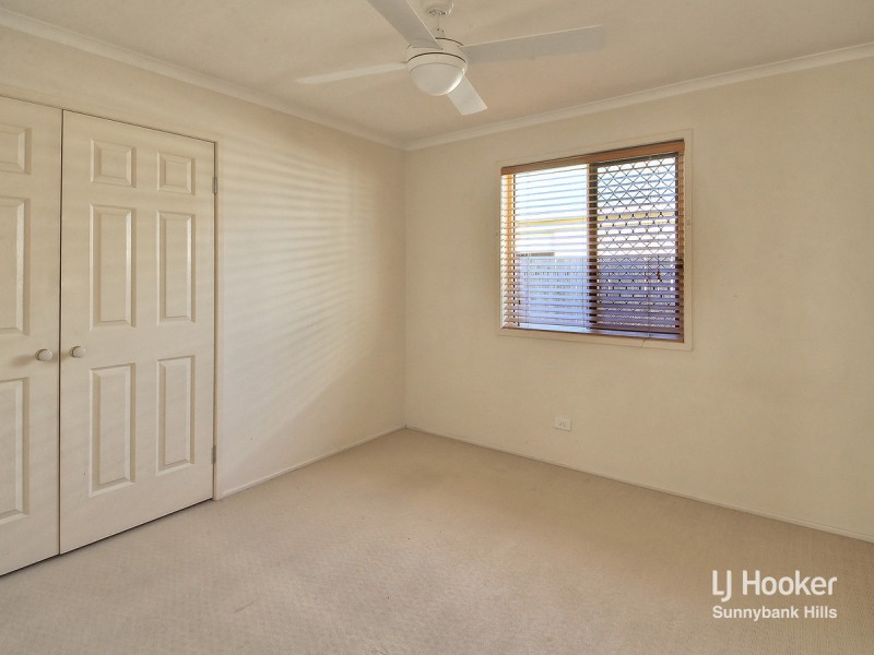 27 Rookwood Avenue, Coopers Plains QLD 4108