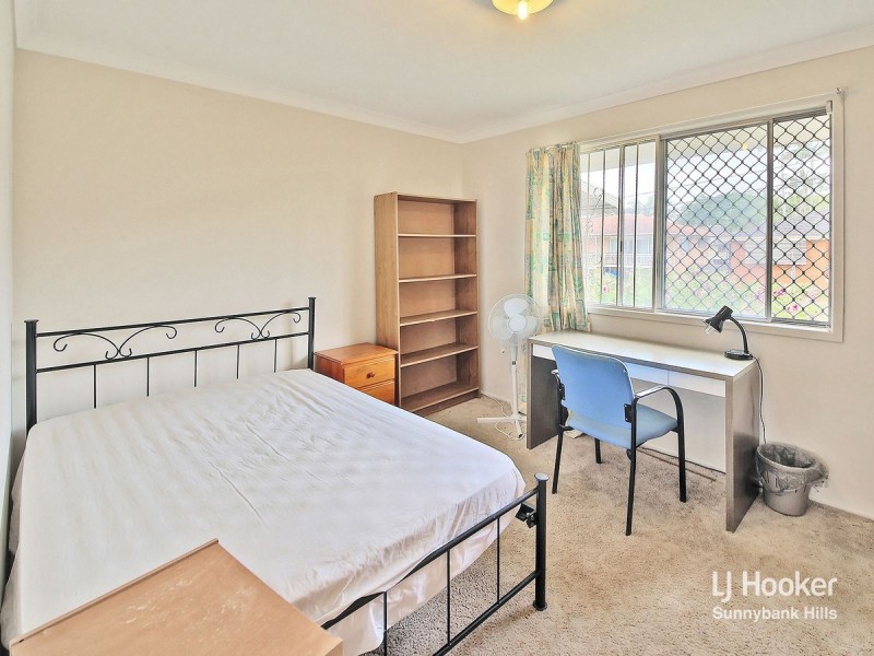 23 Lorrimore Street, Macgregor QLD 4109