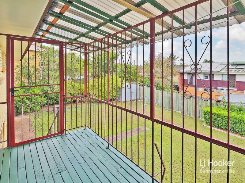 23 Lorrimore Street, Macgregor QLD 4109