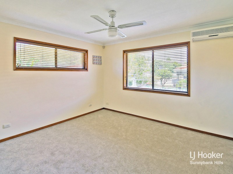 77 Honeywood Street, Sunnybank Hills QLD 4109