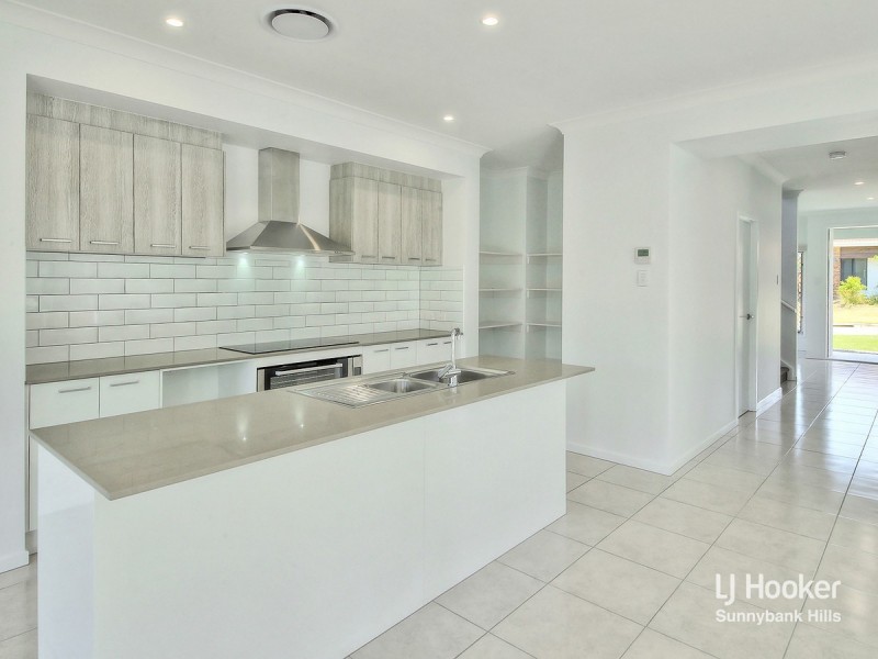 84 Cockatoo Place, Rochedale QLD 4123