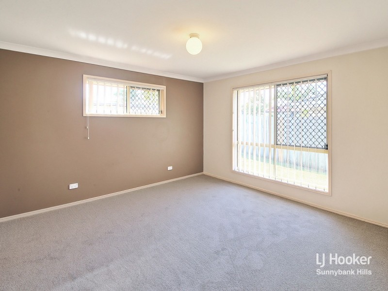 65 Watarrka Drive, Parkinson QLD 4115