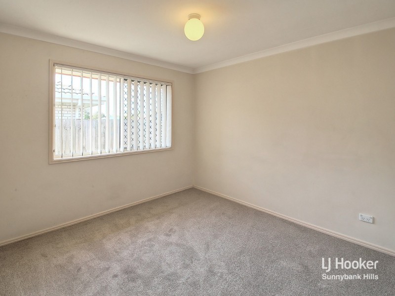 65 Watarrka Drive, Parkinson QLD 4115