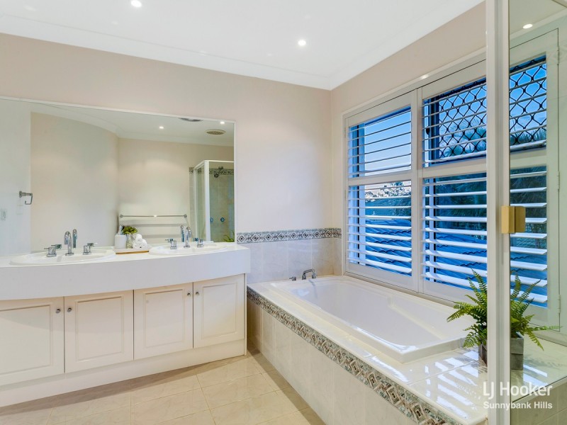 3 Tana Place, Parkinson QLD 4115