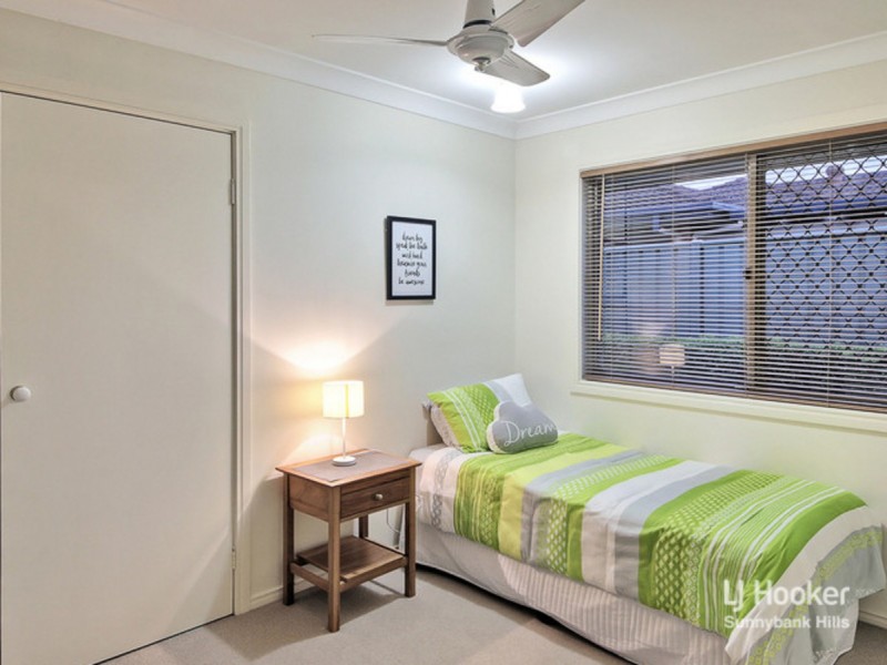 4 Earl Street, Runcorn QLD 4113