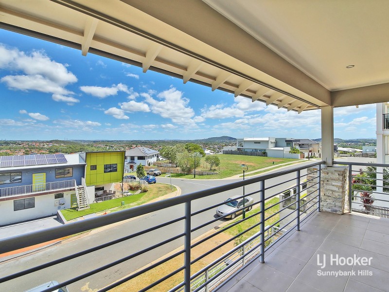 57 Ridgeview Street, Carindale QLD 4152