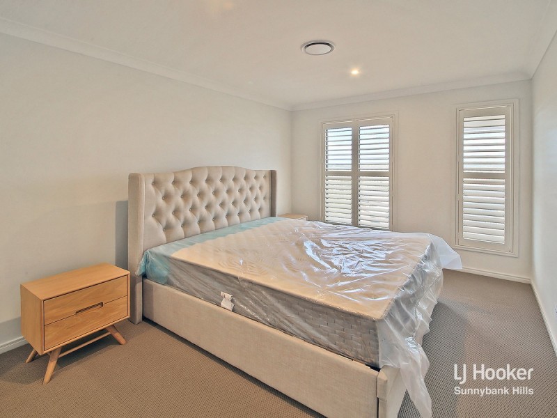 57 Ridgeview Street, Carindale QLD 4152