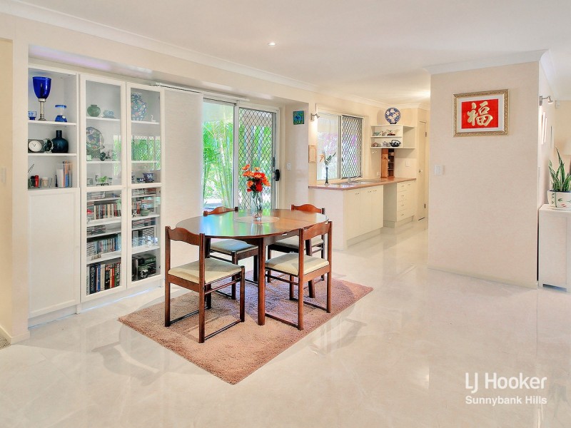 2 Parklane Close, Calamvale QLD 4116