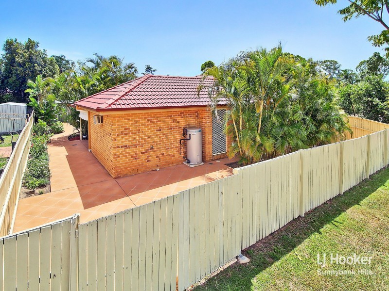 2 Parklane Close, Calamvale QLD 4116