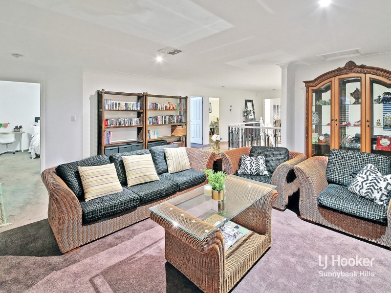 17 Manor Street, Eight Mile Plains QLD 4113