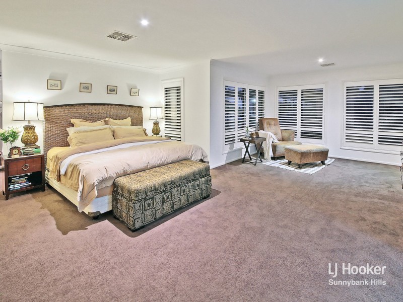 17 Manor Street, Eight Mile Plains QLD 4113