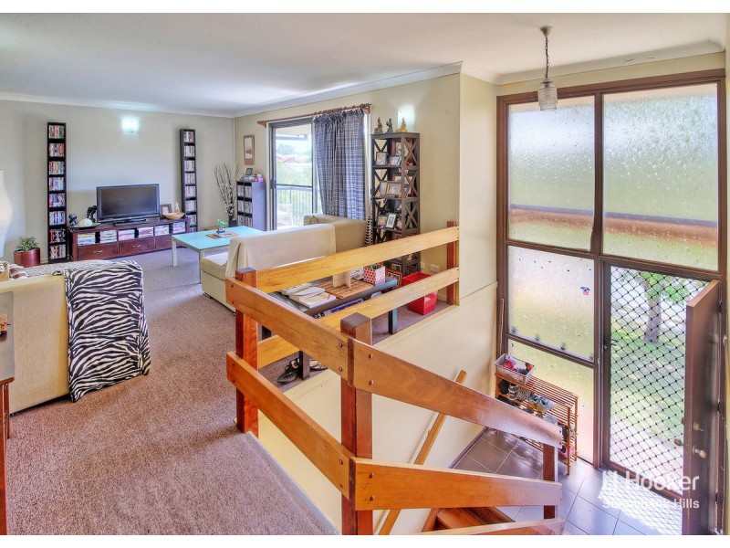 14 Estoril Street, Robertson QLD 4109