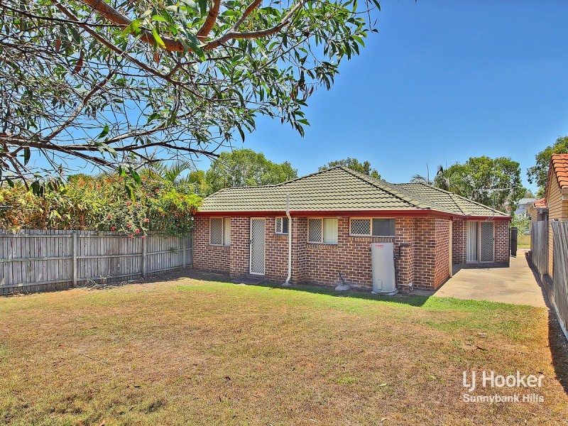 18 Cowper Place, Coopers Plains QLD 4108
