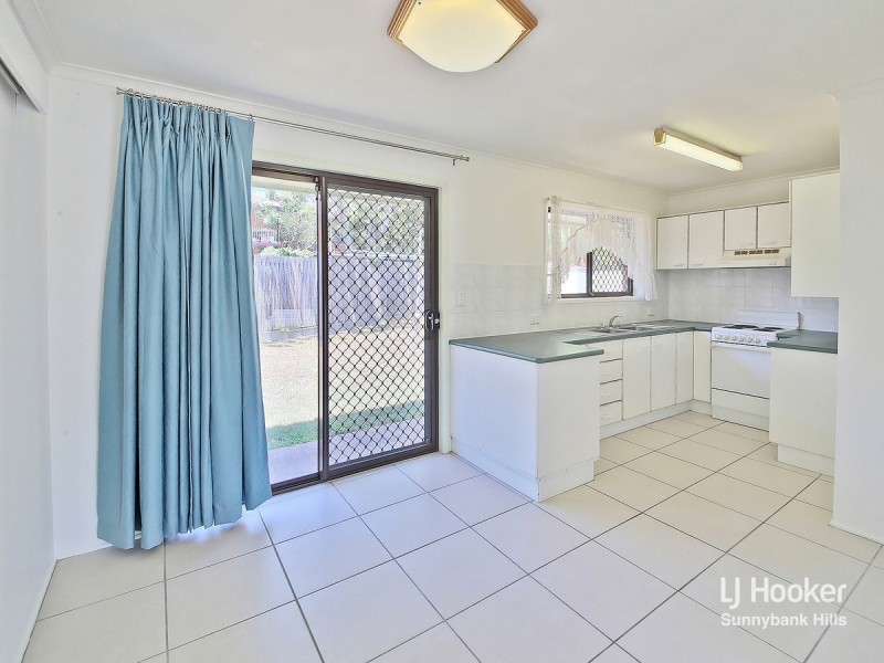 180 Pinelands Road, Sunnybank Hills QLD 4109