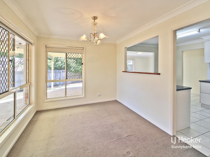 10 Stuart Place, Eight Mile Plains QLD 4113