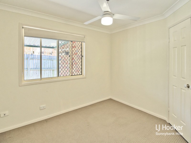 10 Stuart Place, Eight Mile Plains QLD 4113