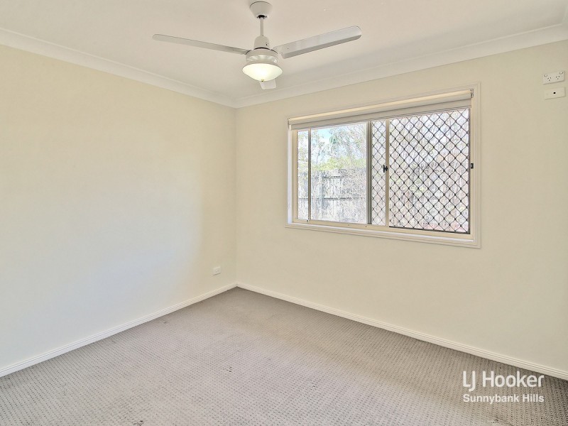 10 Stuart Place, Eight Mile Plains QLD 4113