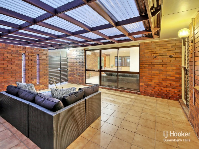 2 Sericea Street, Sunnybank Hills QLD 4109