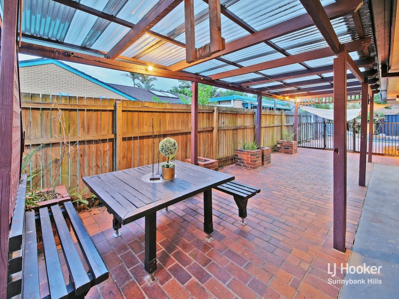 2 Sericea Street, Sunnybank Hills QLD 4109