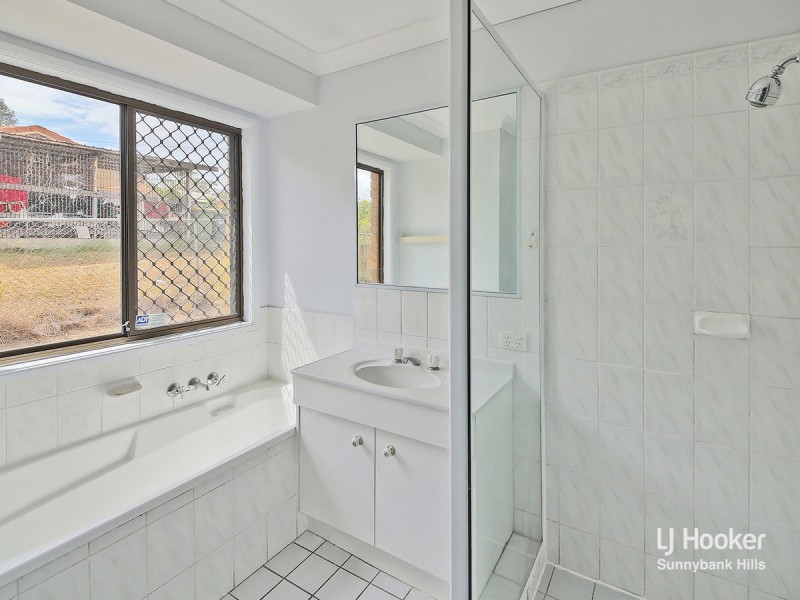 8 Fitchett Street, Goodna QLD 4300