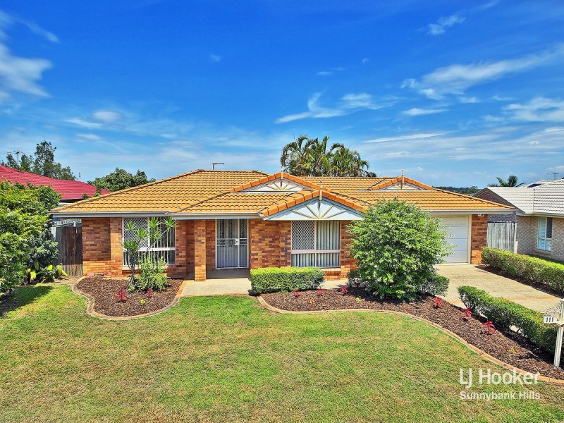 111 Golden Rain Place, Stretton QLD 4116