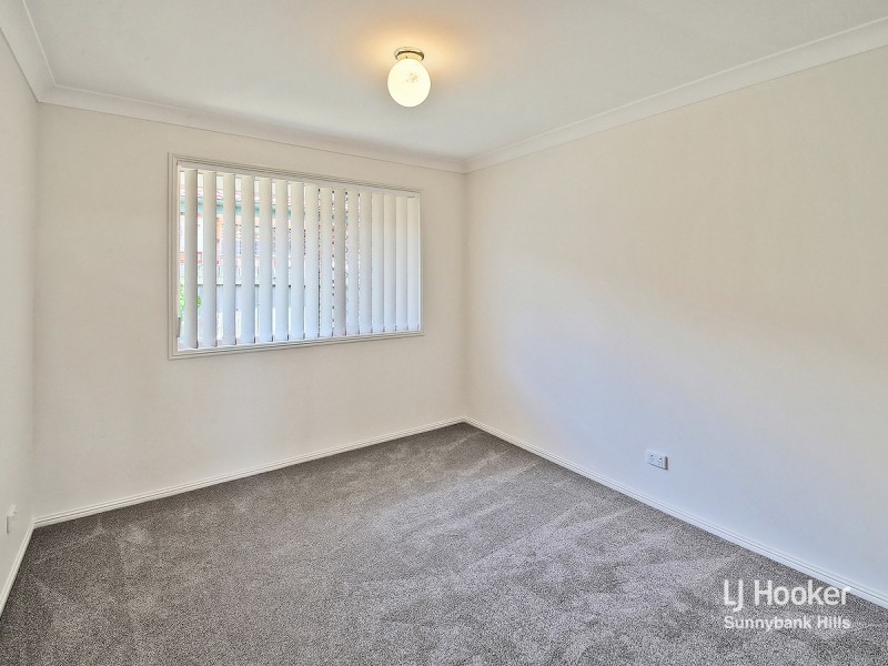 111 Golden Rain Place, Stretton QLD 4116