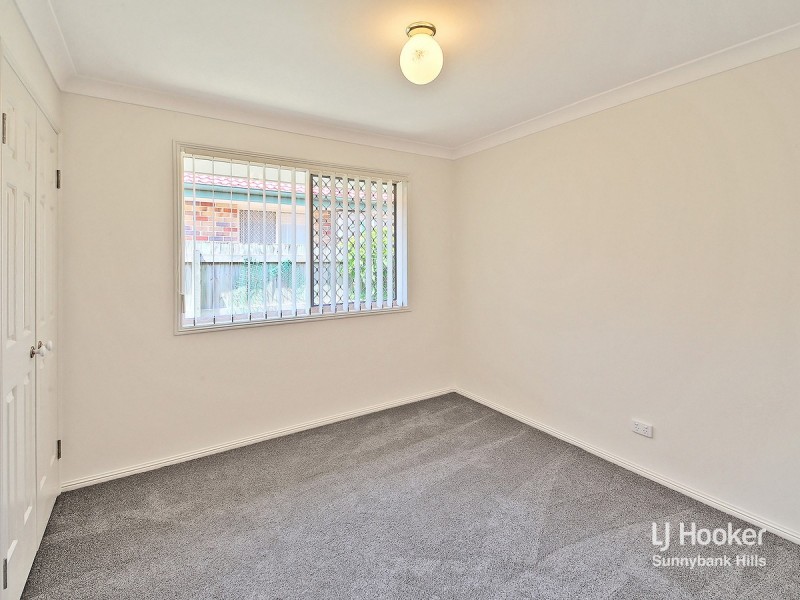 111 Golden Rain Place, Stretton QLD 4116