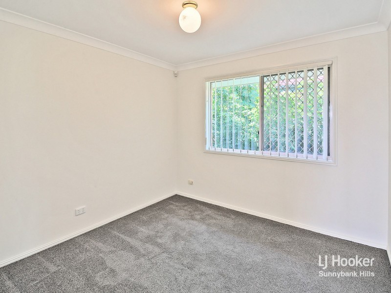 111 Golden Rain Place, Stretton QLD 4116