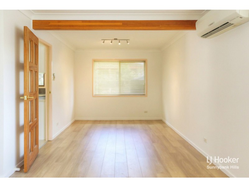 33 Colombo Street, Wishart QLD 4122