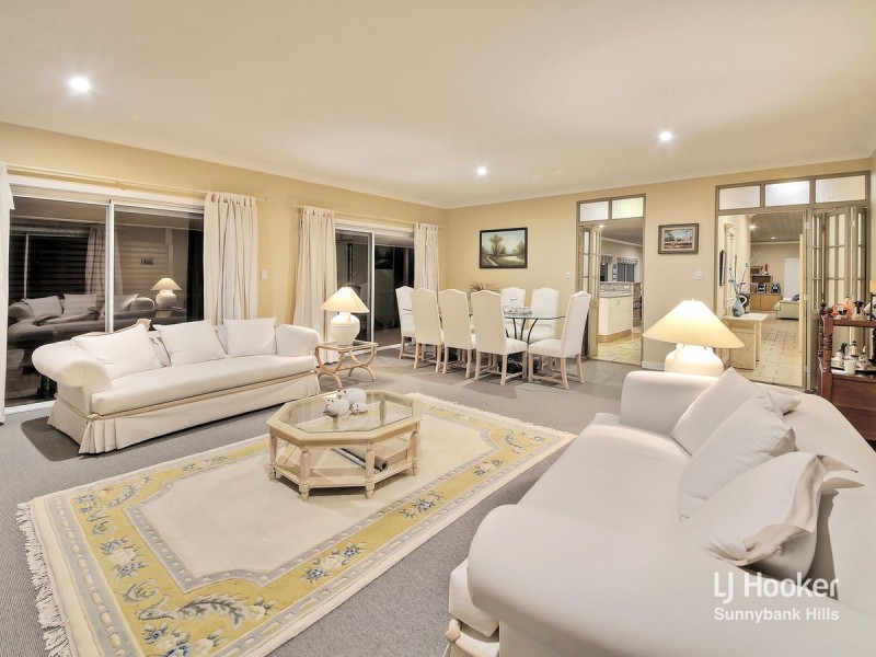 208 Bleasby Road, Eight Mile Plains QLD 4113